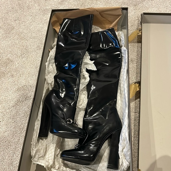 Gucci tall horsebit boots, size 40 (us 9.5). Originally $1600. - Picture 1 of 3